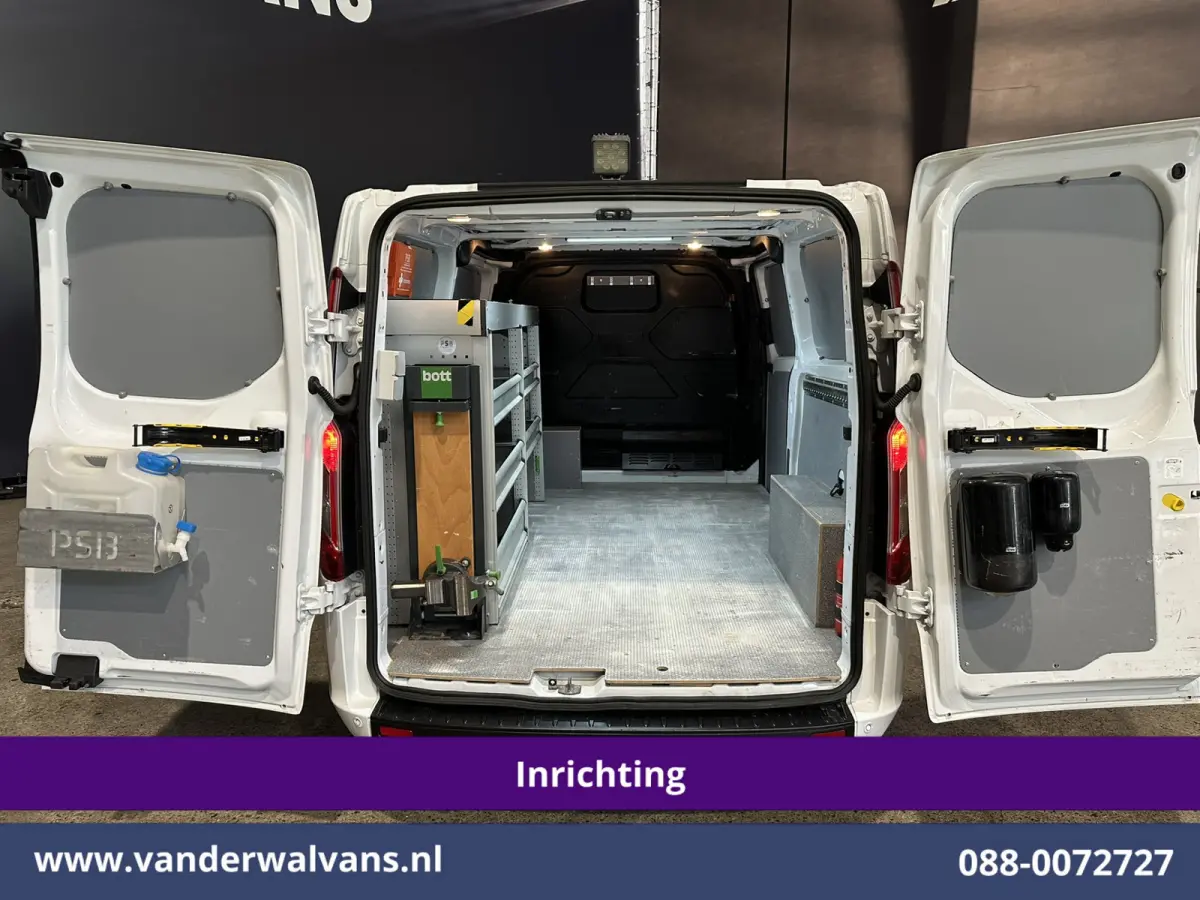 2.0 TDCI 130pk L2H1 inrichting Euro6 Airco | Camera | Apple Carplay | LED | Cruisecontrol Android Auto, Stoelverwarming, Verwarmde voorruit, Parkeersensoren, Bijrijdersbank, 2800kg trekvermo