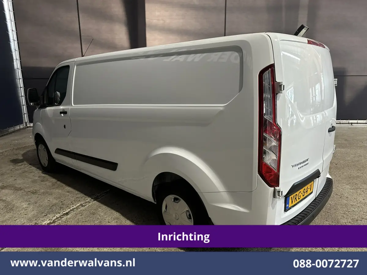 2.0 TDCI 130pk L2H1 inrichting Euro6 Airco | Camera | Apple Carplay | LED | Cruisecontrol Android Auto, Stoelverwarming, Verwarmde voorruit, Parkeersensoren, Bijrijdersbank, 2800kg trekvermo