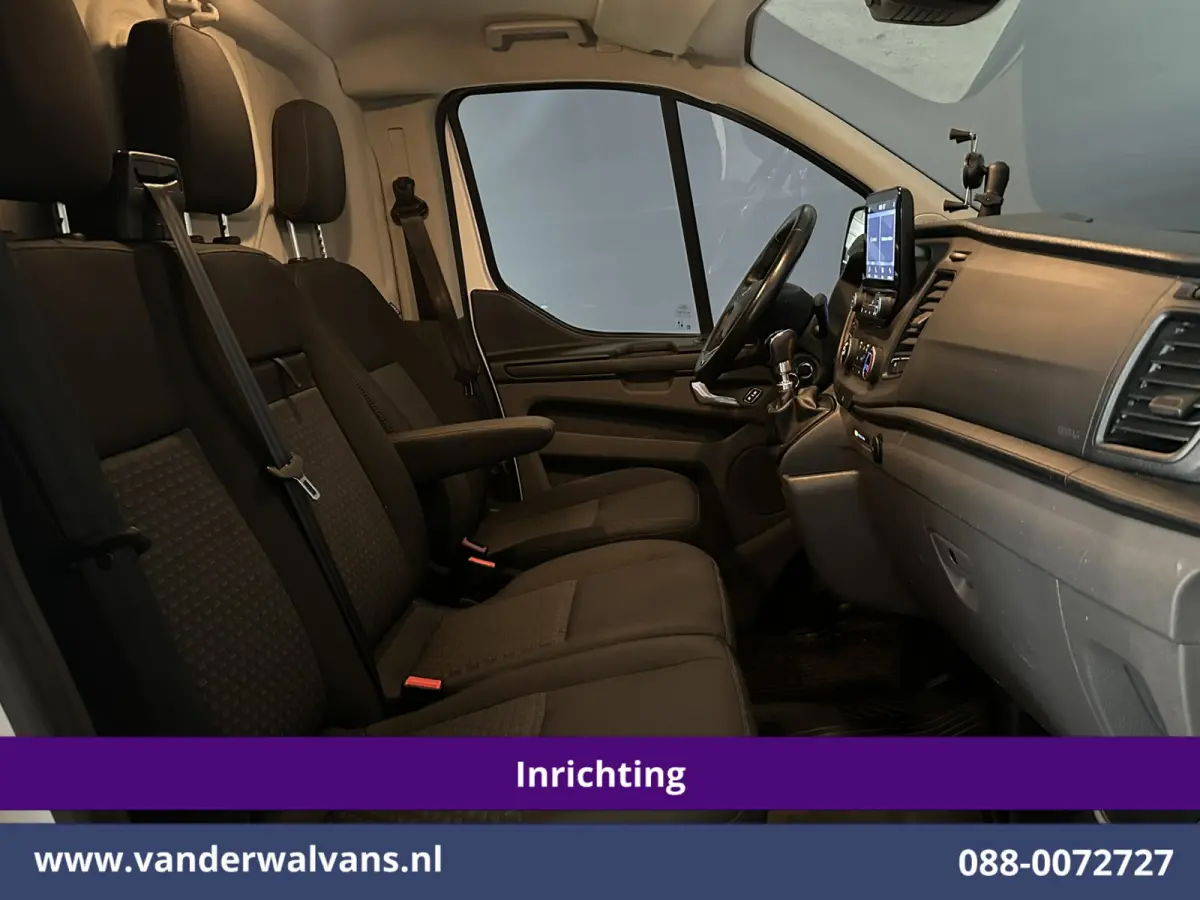 2.0 TDCI 130pk L2H1 inrichting Euro6 Airco | Camera | Apple Carplay | LED | Cruisecontrol Android Auto, Stoelverwarming, Verwarmde voorruit, Parkeersensoren, Bijrijdersbank, 2800kg trekvermo