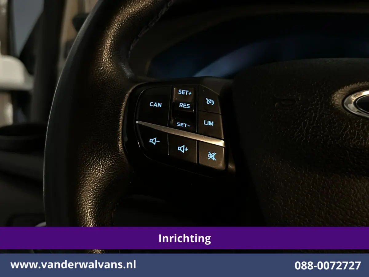2.0 TDCI 130pk L2H1 inrichting Euro6 Airco | Camera | Apple Carplay | LED | Cruisecontrol Android Auto, Stoelverwarming, Verwarmde voorruit, Parkeersensoren, Bijrijdersbank, 2800kg trekvermo