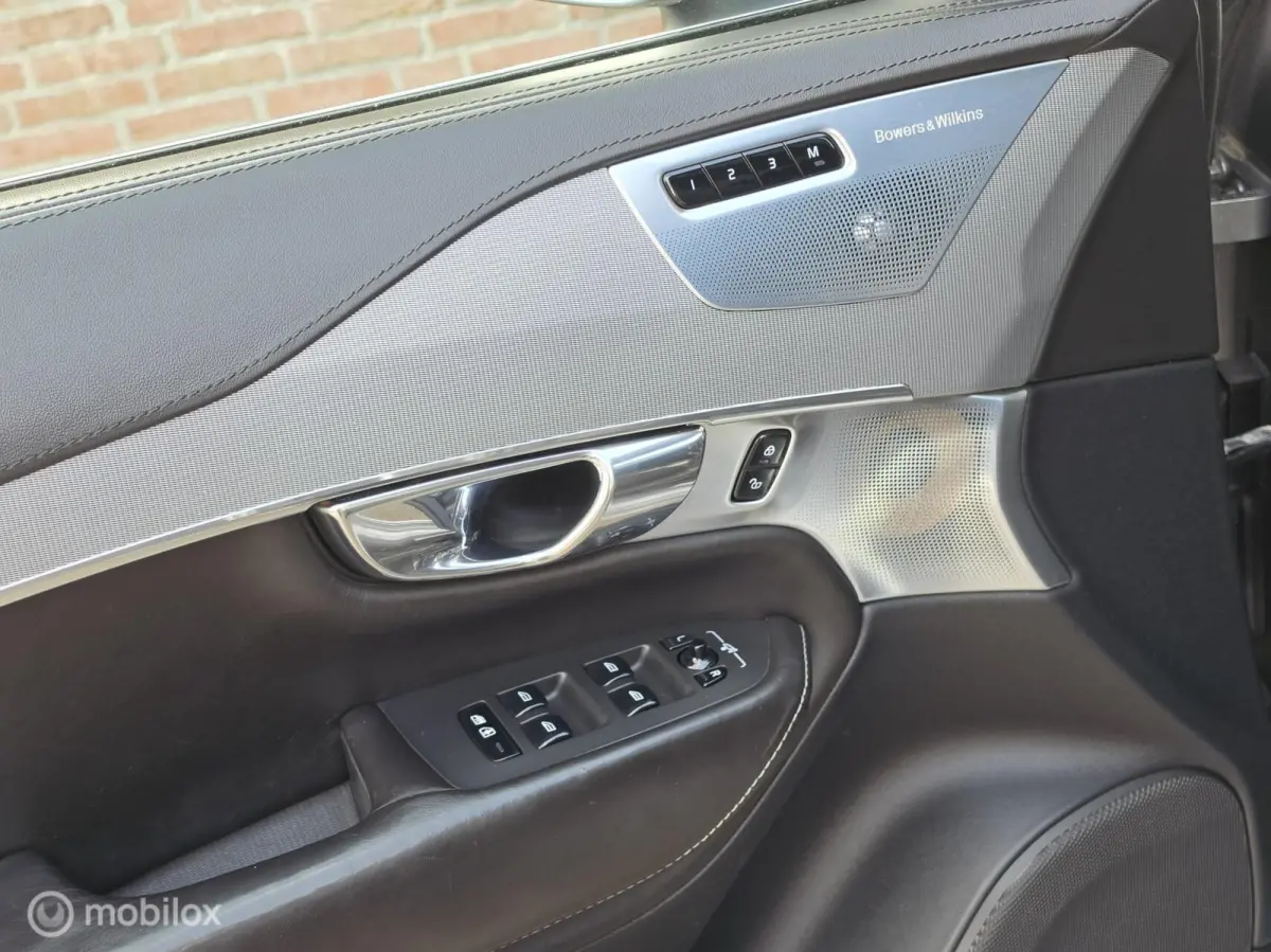 2.0 T6 AWD INSCRIPTION LUCHT B&W ACC HUD PANO TREKHAAK