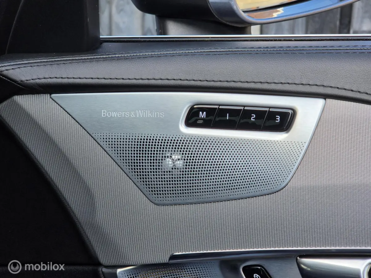 2.0 T6 AWD INSCRIPTION LUCHT B&W ACC HUD PANO TREKHAAK