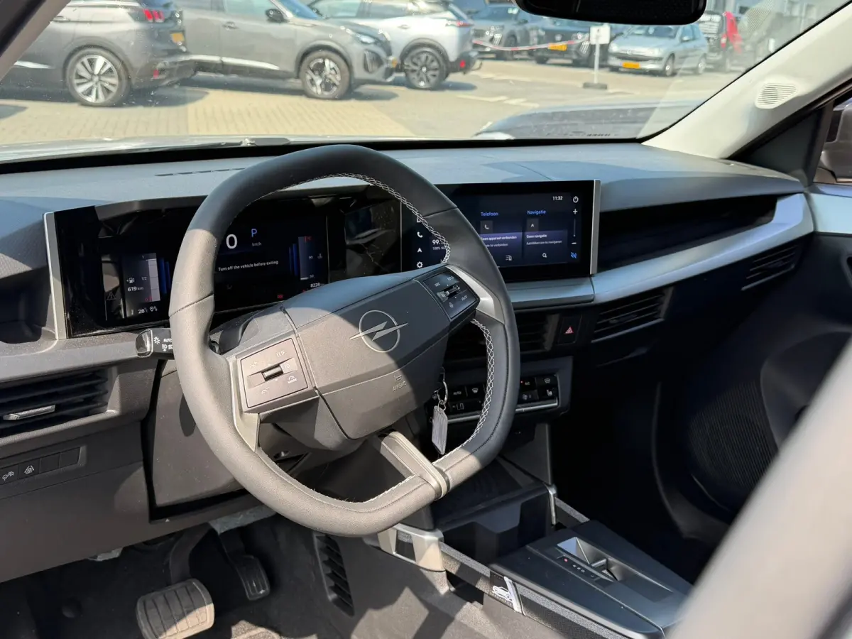 1.2 Turbo Hybrid GS 7p. 7-Zitter! | Stoel-Stuurverwarming | Climate | Apple Carplay/Android Auto | | Achteruitrijcamera | Apple Carplay/Android Auto|telefoonintegratie premium | Bluetooth te