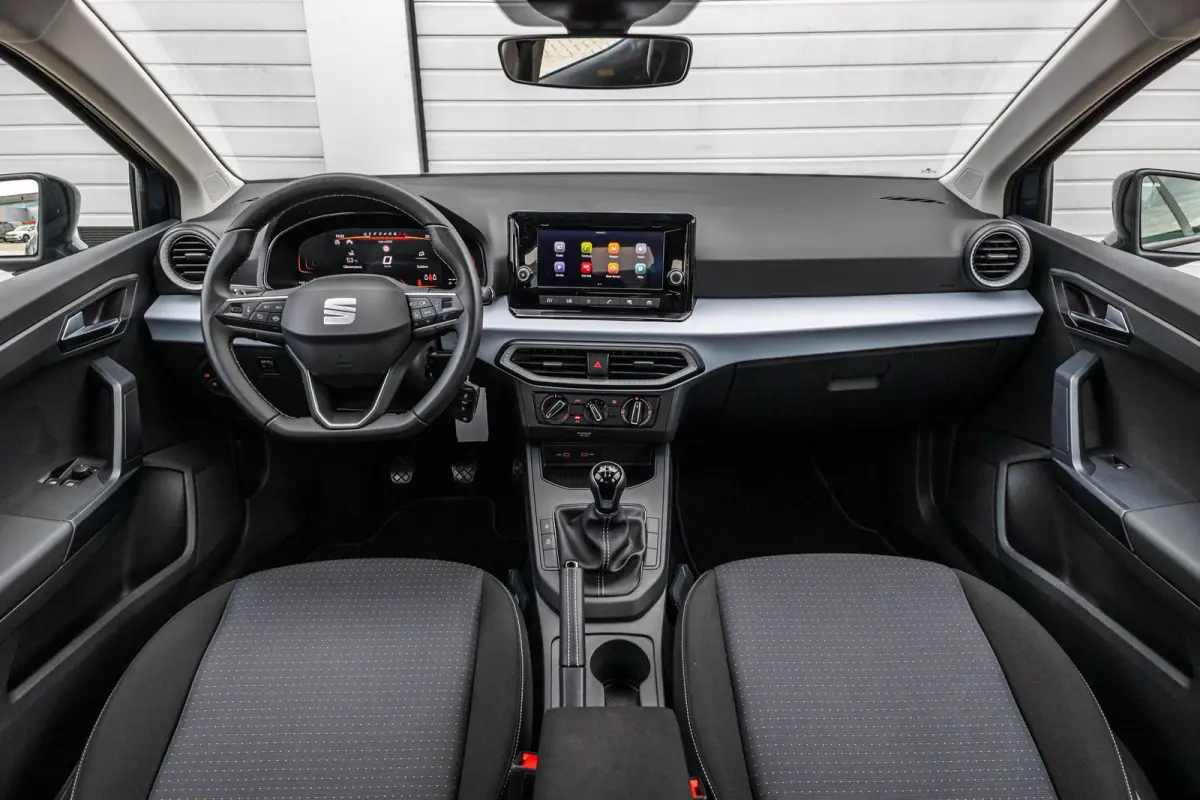 1.0 EcoTSI 95pk Style | Full Link | Parkeersensoren Achter | Airco