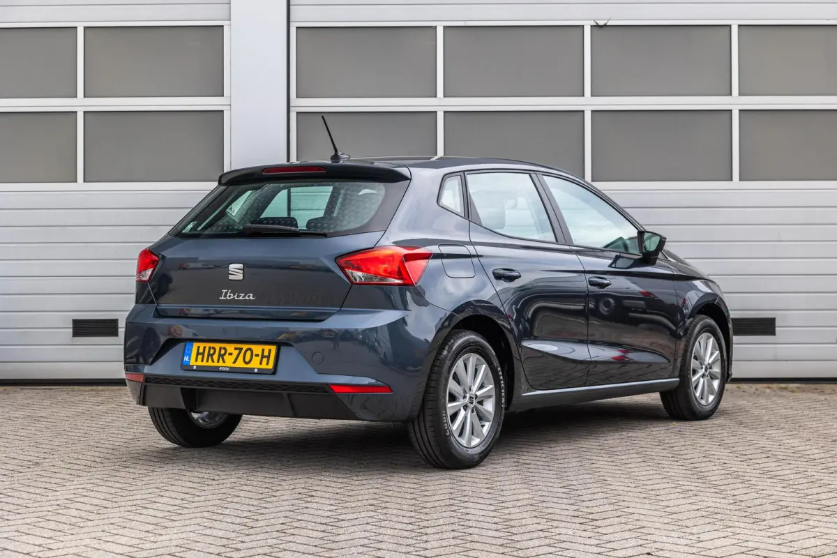 1.0 EcoTSI 95pk Style | Full Link | Parkeersensoren Achter | Airco