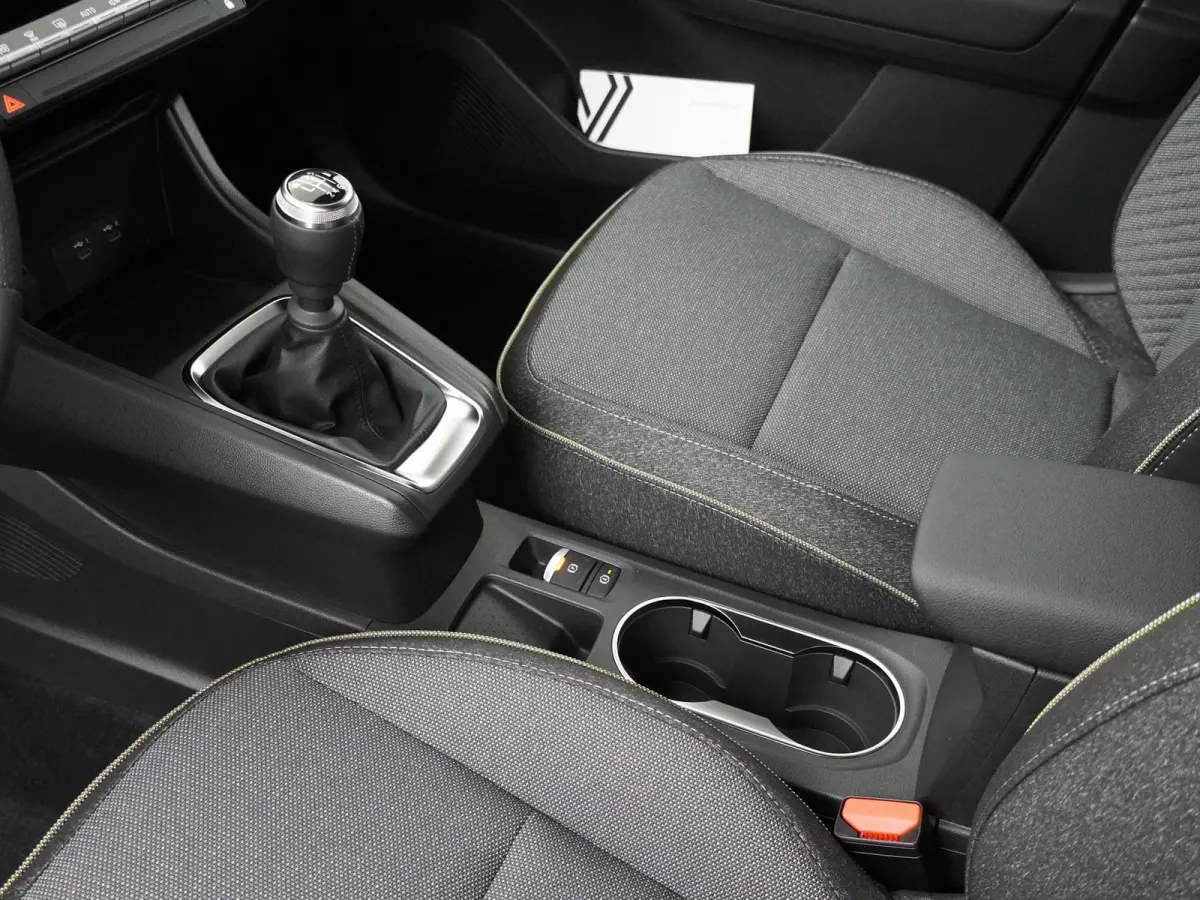 techno TCe 115 | Pack advanced driving assist | Pack Winter | All-seasonbanden |