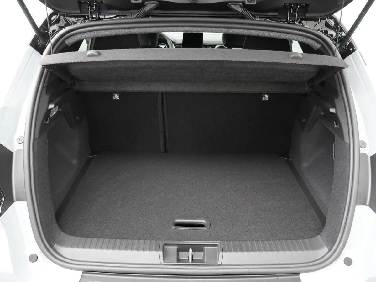 techno TCe 115 | Pack advanced driving assist | Pack Winter | All-seasonbanden |