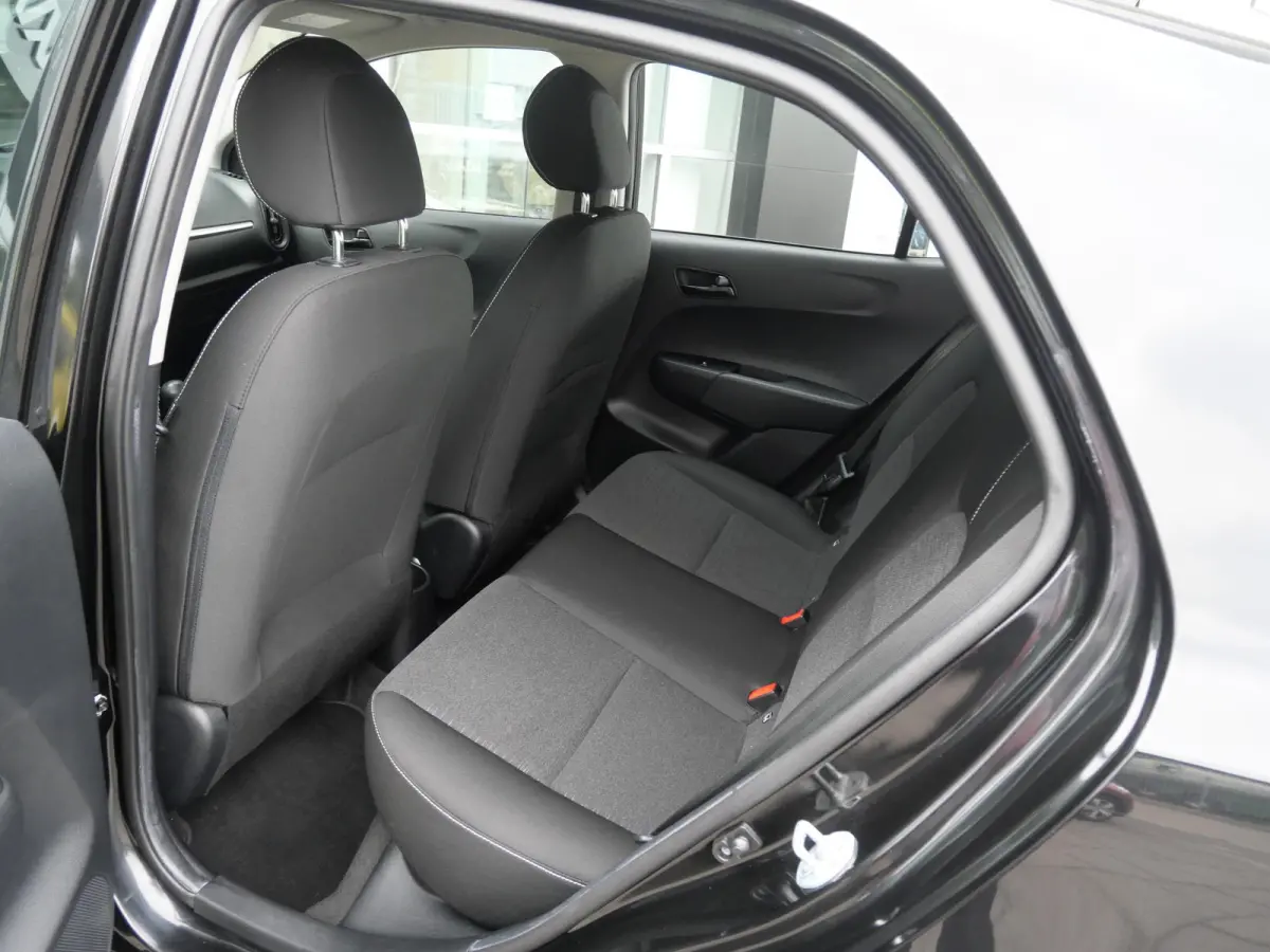 1.0 MPi ComfortPlusLine | Airco | Camera | Carplay |