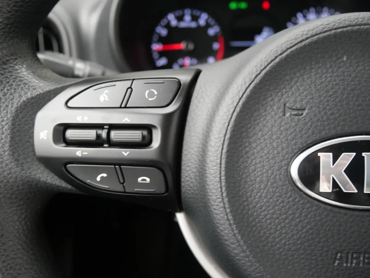 1.0 MPi ComfortPlusLine | Airco | Camera | Carplay |