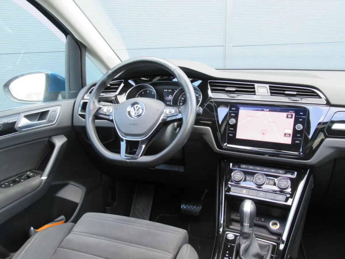 1.4 TSI Highline Business R | Automaat | Panoramadak | Trekhaak | Apple carplay