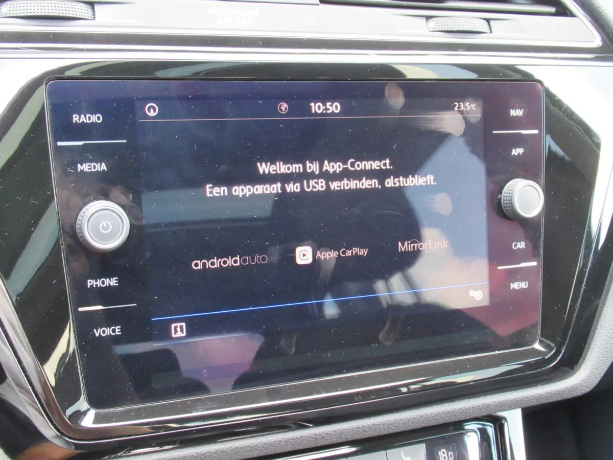 1.4 TSI Highline Business R | Automaat | Panoramadak | Trekhaak | Apple carplay