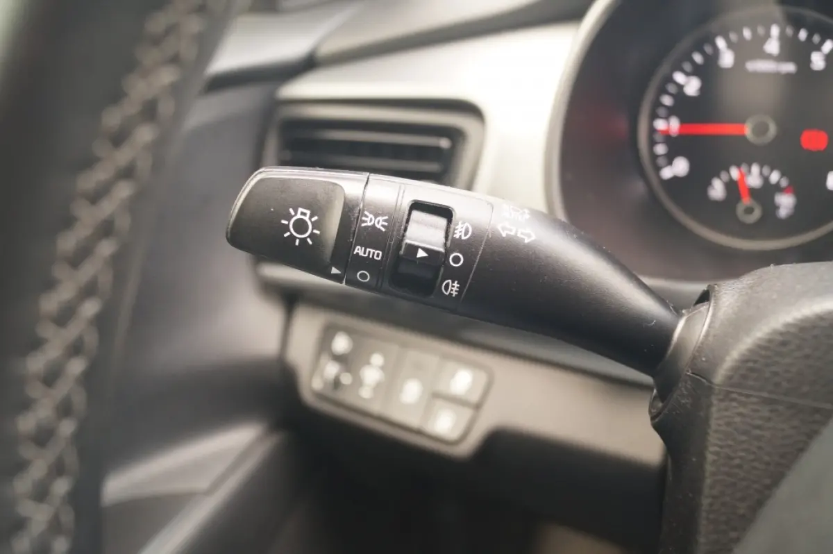 1.0 T-GDi MHEV DynamicLine -AIRCO-CARPLAY-CAM-
