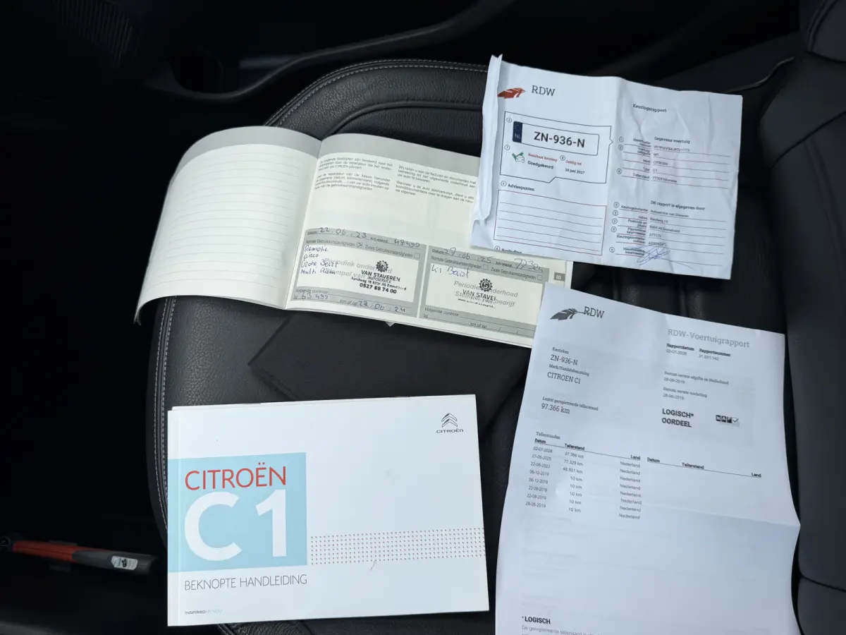 1.0 VTi Shine / Leder / Camera / Cruise Control / Stoelverwarming /