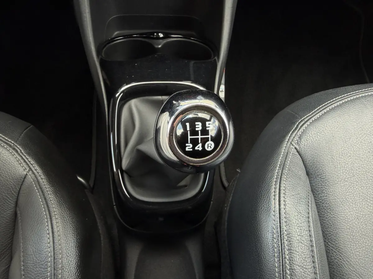 1.0 VTi Shine / Leder / Camera / Cruise Control / Stoelverwarming /