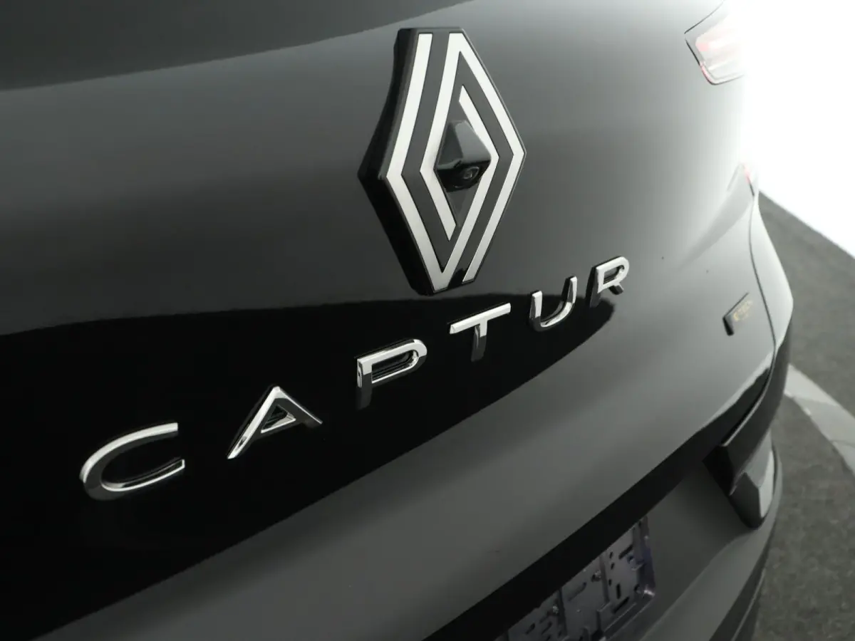 techno TCe 115 | Pack winter | Pack advanced driving assist | Pack light & sound |