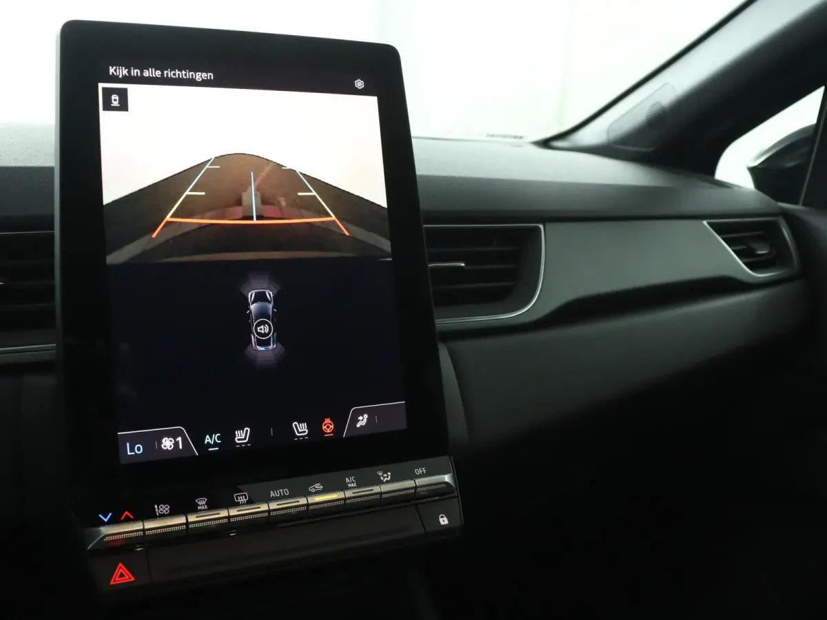 techno TCe 115 | Pack winter | Pack advanced driving assist | Pack light & sound |