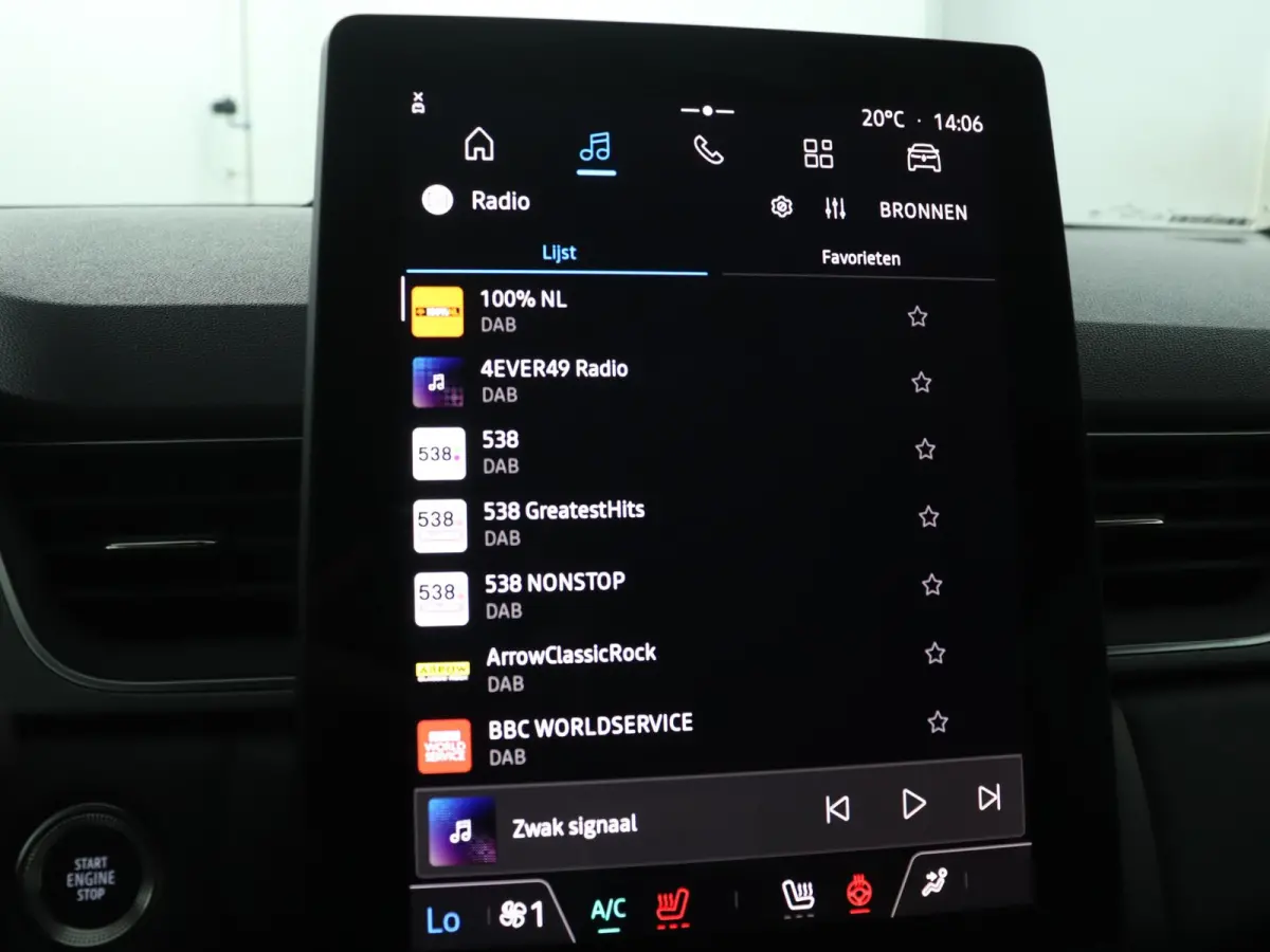 techno TCe 115 | Pack winter | Pack advanced driving assist | Pack light & sound |