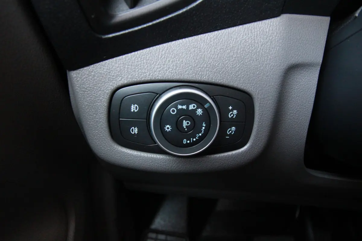 1.5 EcoBlue L1 Limited / Automaat / vol opties / adaptief cruis / camera