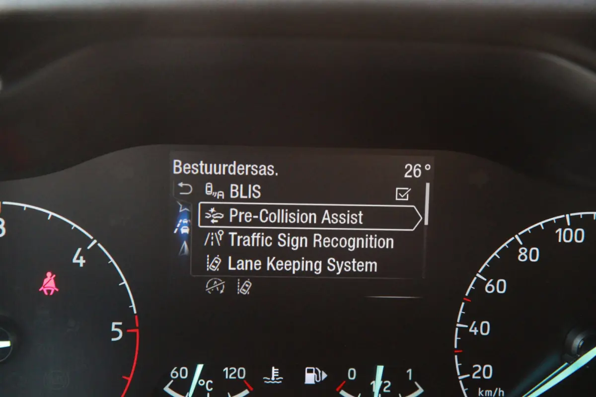 1.5 EcoBlue L1 Limited / Automaat / vol opties / adaptief cruis / camera