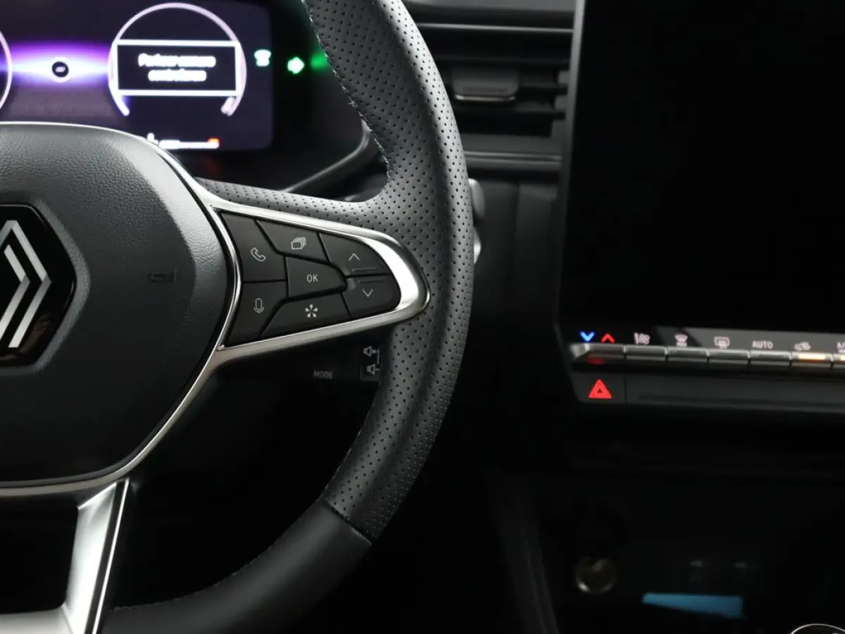 techno TCe 115 | Pack advanced driving assist | Pack winter | All-seasonbanden |