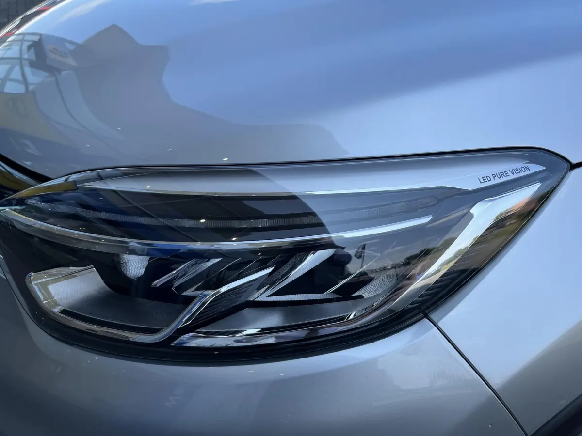 0.9 TCe Bose | Climate Control | Cruise Control | Trekhaak | Achteruitrijcamera | Navigatie |