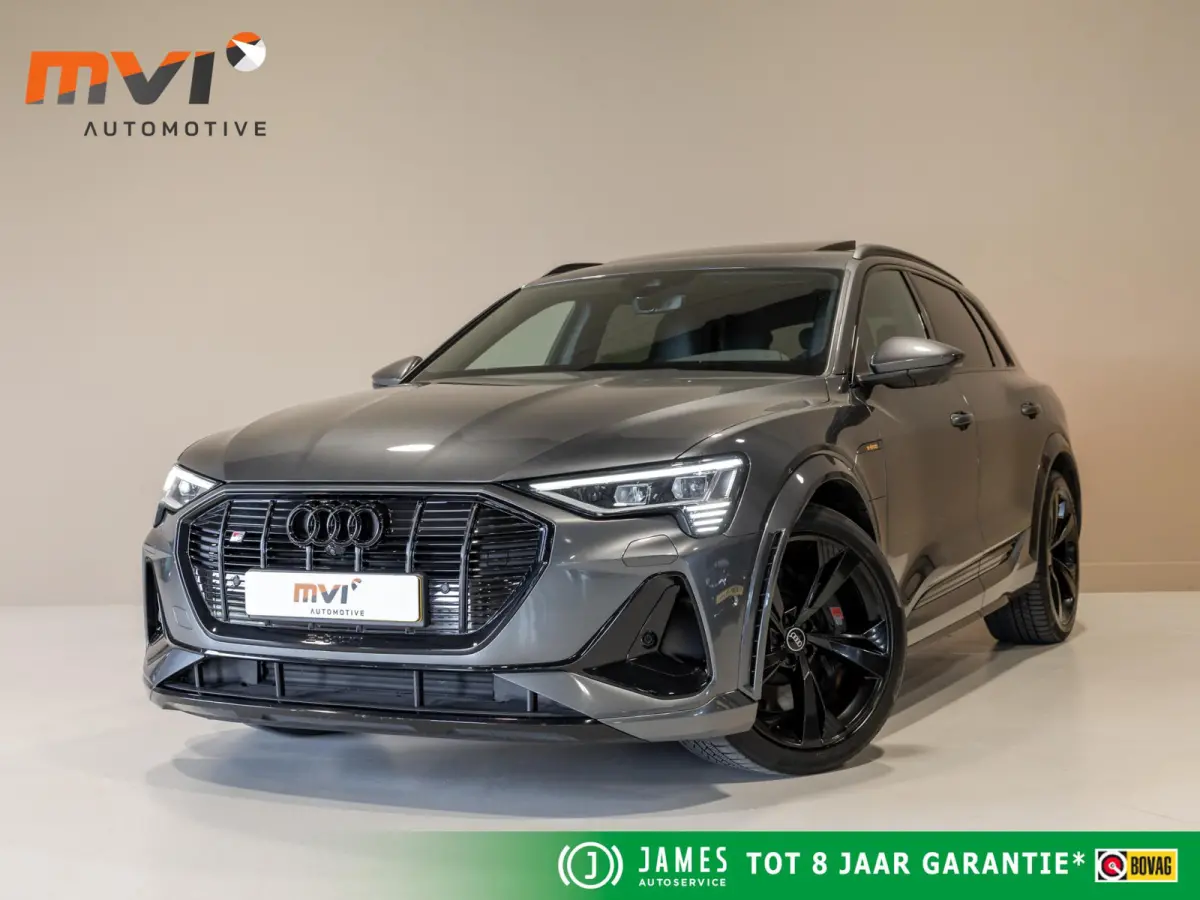 S quattro 95 kWh SOH 89% / 503pk / NAP / Panorama dak / Rondomzicht camera / Kuipstoelen /