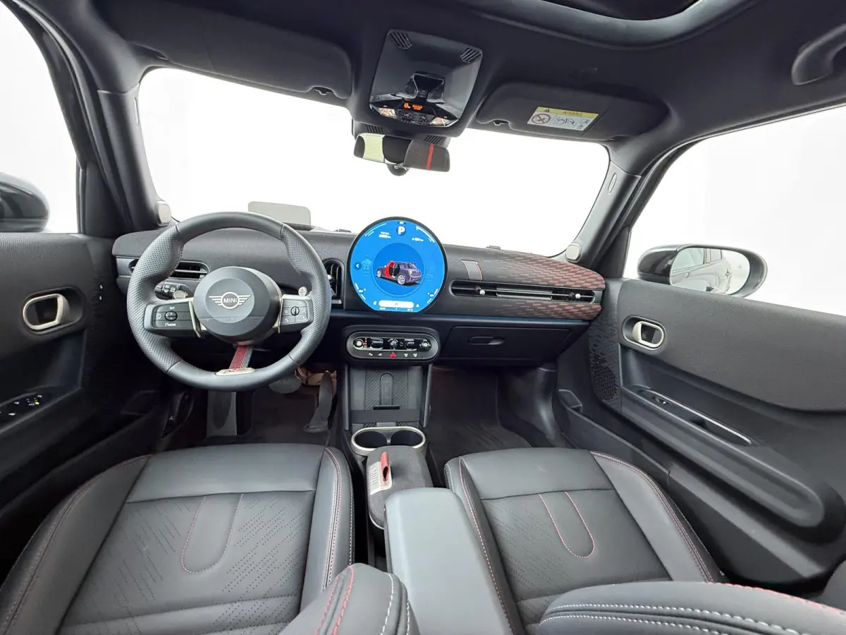 Cooper C John Cooper Works| Pakket-M | Panoramadak | Harman/Kardon | Head-Up Display | Stoelverwarming |