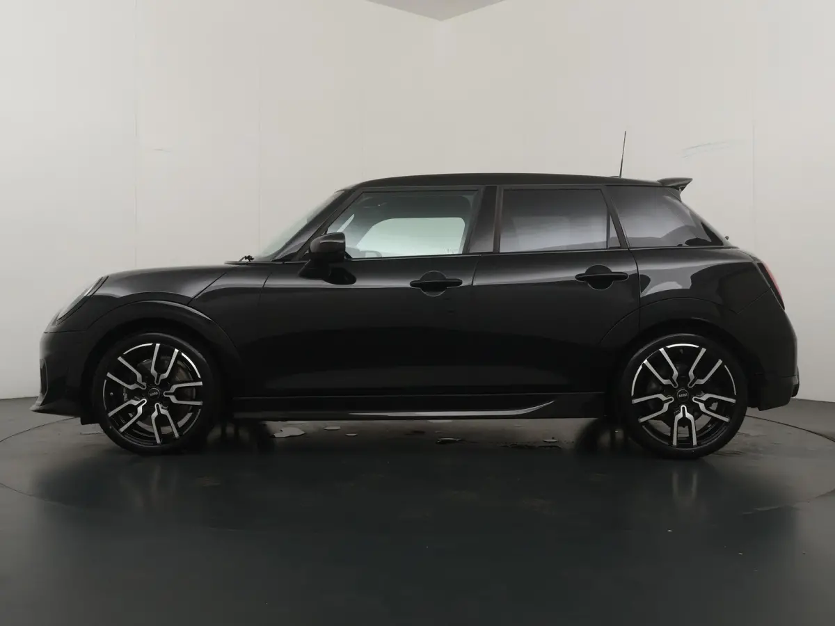 Cooper C John Cooper Works| Pakket-M | Panoramadak | Harman/Kardon | Head-Up Display | Stoelverwarming |