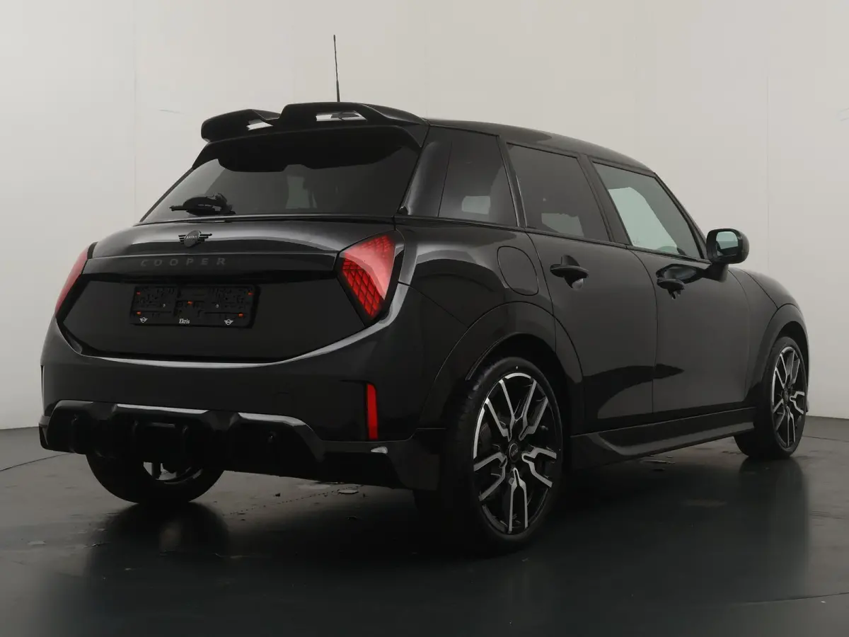 Cooper C John Cooper Works| Pakket-M | Panoramadak | Harman/Kardon | Head-Up Display | Stoelverwarming |