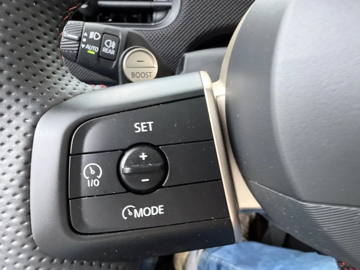 Cooper C John Cooper Works| Pakket-M | Panoramadak | Harman/Kardon | Head-Up Display | Stoelverwarming |