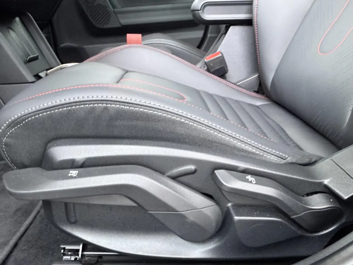Cooper C John Cooper Works| Pakket-M | Panoramadak | Harman/Kardon | Head-Up Display | Stoelverwarming |