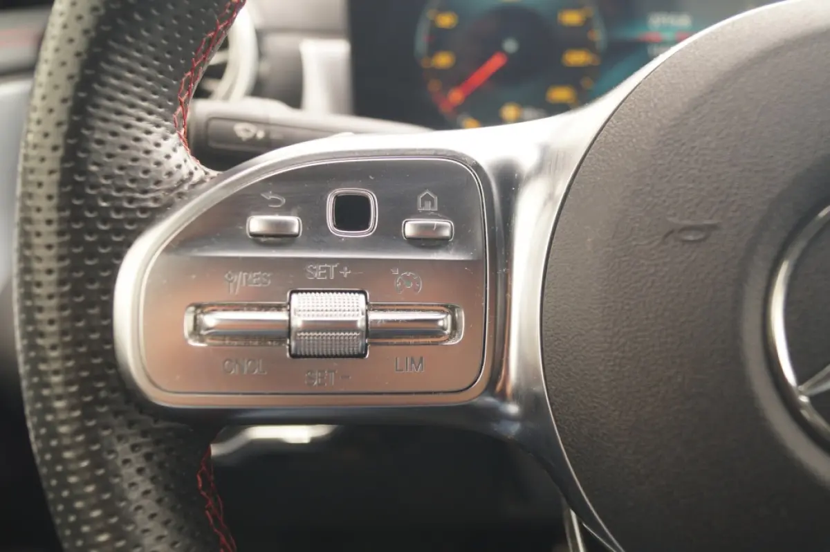 200 163pk Automaat AMG Business Solution -LED-ECC-