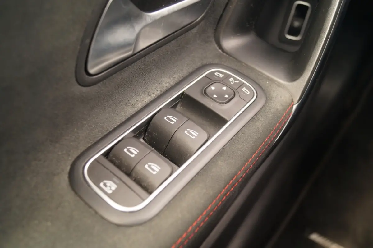 200 163pk Automaat AMG Business Solution -LED-ECC-
