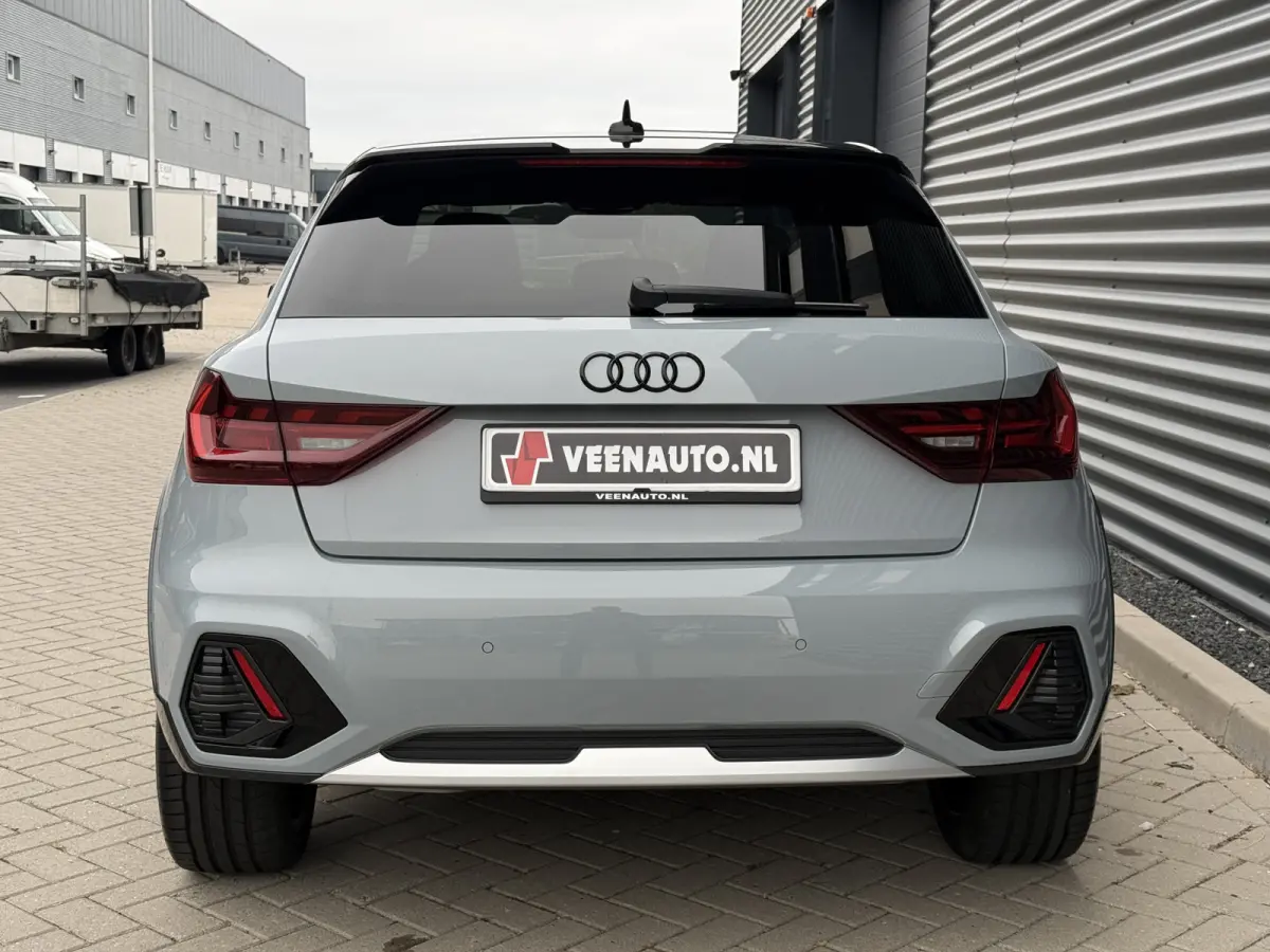 citycarver 30 TFSI S-LINE B&O/Virt Cock/Apple