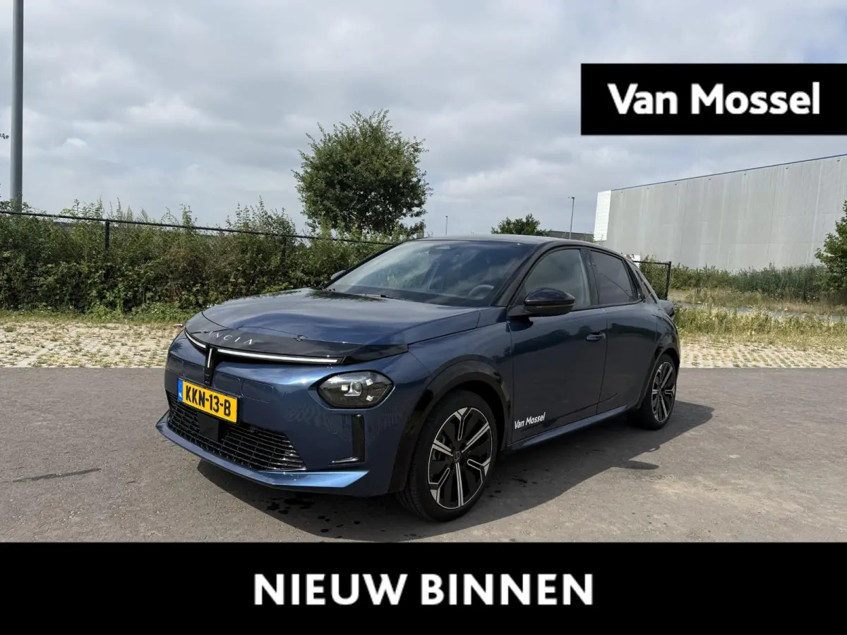 54 kWh | Demo | Voor + Achter Parkeercamera | Adaptive Cruisecontrol | S.A.L.A. Pro Met Navi |