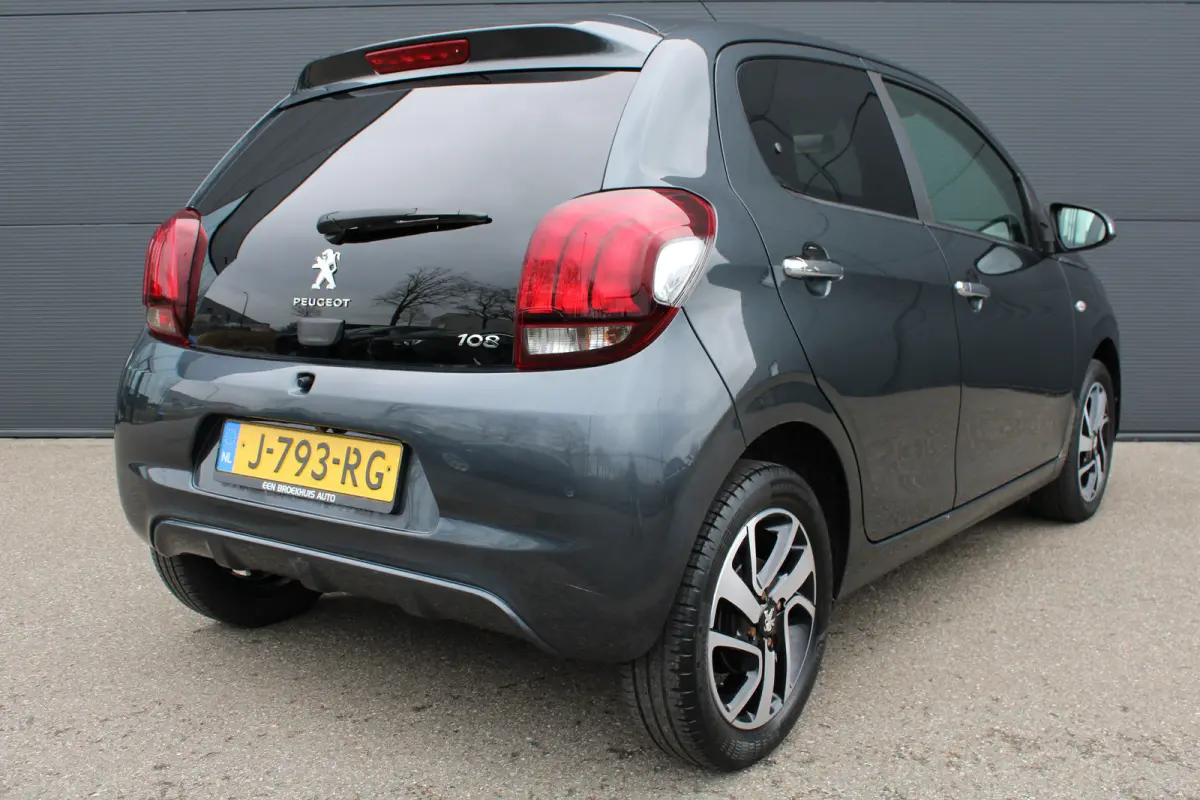 1.0 e-VTi Allure | Navi by app | Camera | Climate control | Apple carplay | Lichtmetaal | LED | Mistlampen |