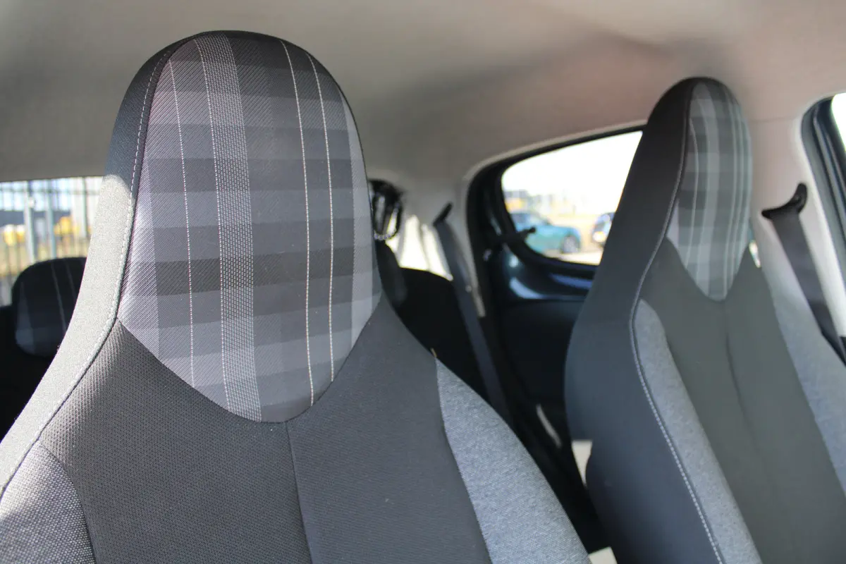 1.0 e-VTi Allure | Navi by app | Camera | Climate control | Lichtmetaal | Bluetooth |
