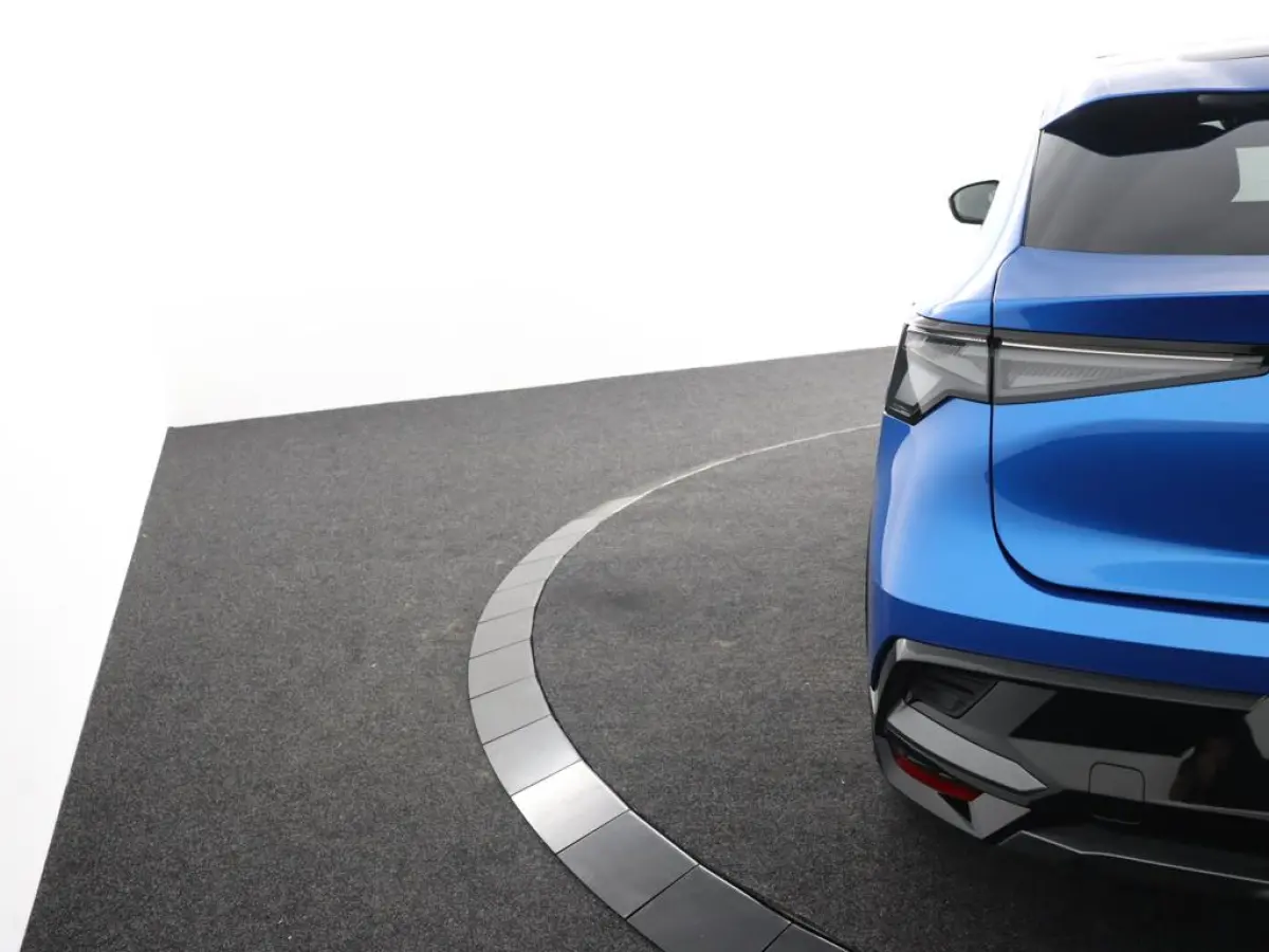 esprit Alpine full hybrid E-Tech 200 | Pack privilège | Pack light & sound | Pack Élysée
