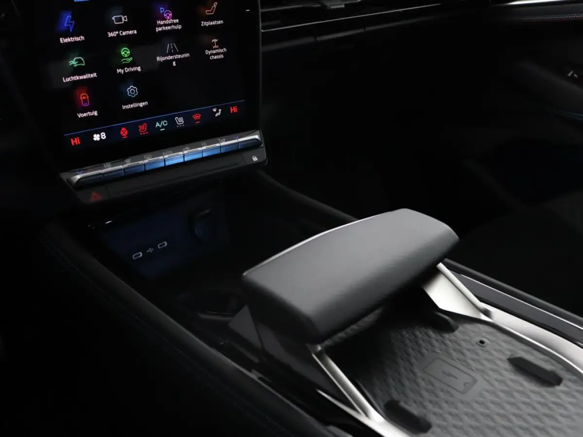 esprit Alpine full hybrid E-Tech 200 | Pack privilège | Pack light & sound | Pack Élysée