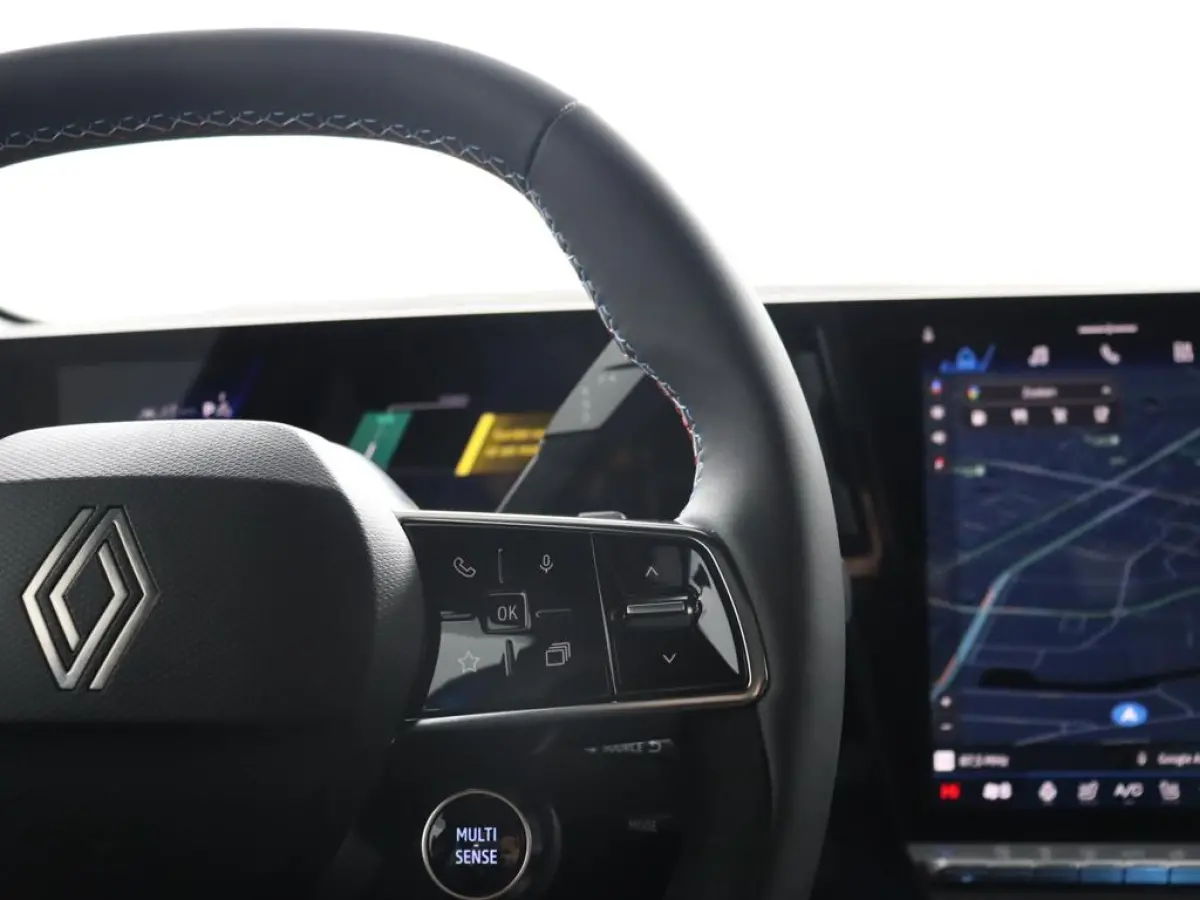 esprit Alpine full hybrid E-Tech 200 | Pack privilège | Pack light & sound | Pack Élysée