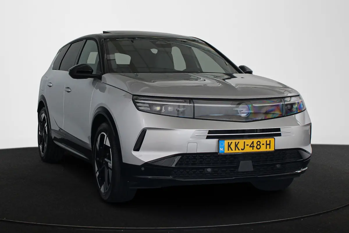 1.6 Turbo Plug-in-Hybrid GS Panoramadak / 360 Camera / 2+6 Jaar garantie