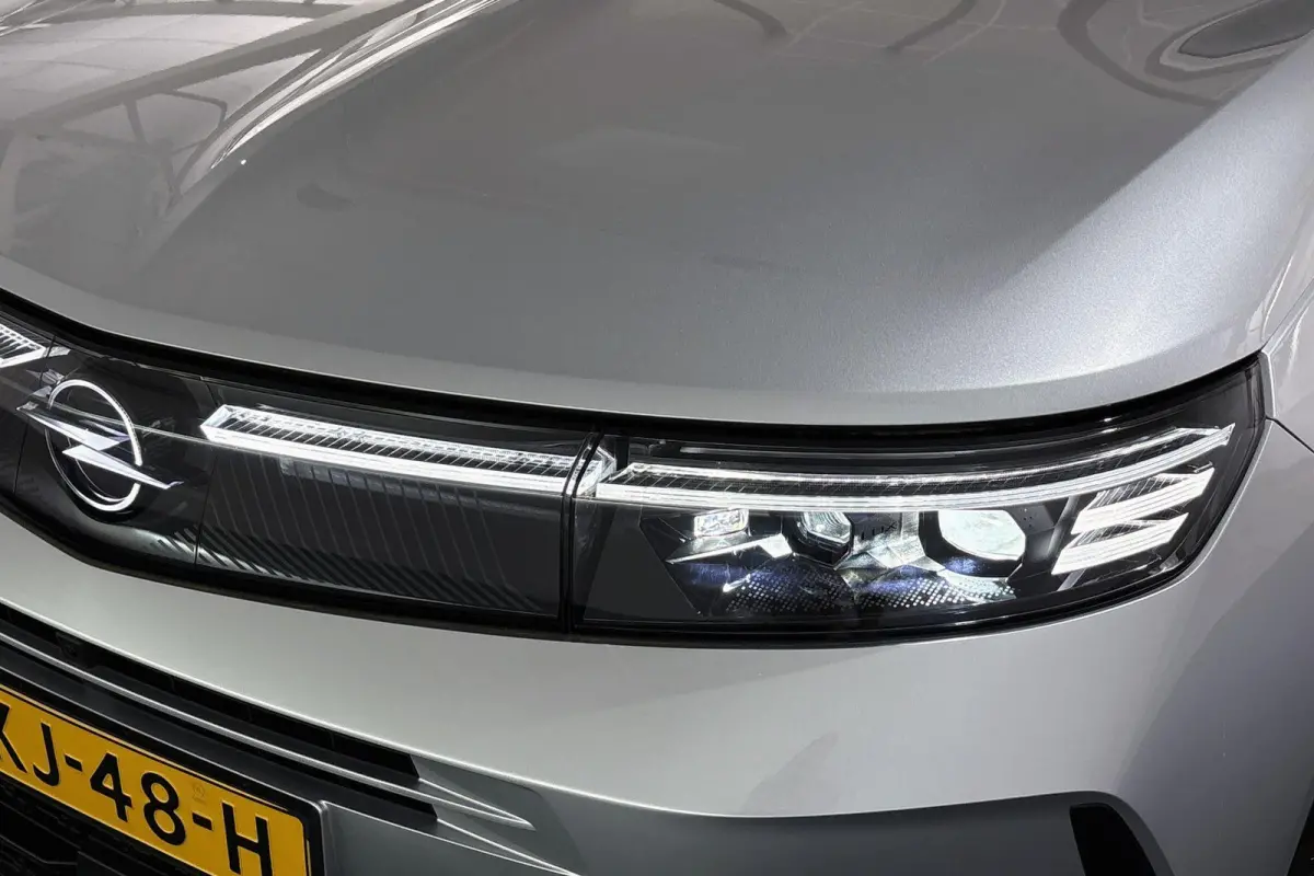 1.6 Turbo Plug-in-Hybrid GS Panoramadak / 360 Camera / 2+6 Jaar garantie