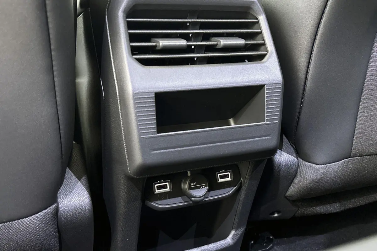 1.6 Turbo Plug-in-Hybrid GS Panoramadak / 360 Camera / 2+6 Jaar garantie