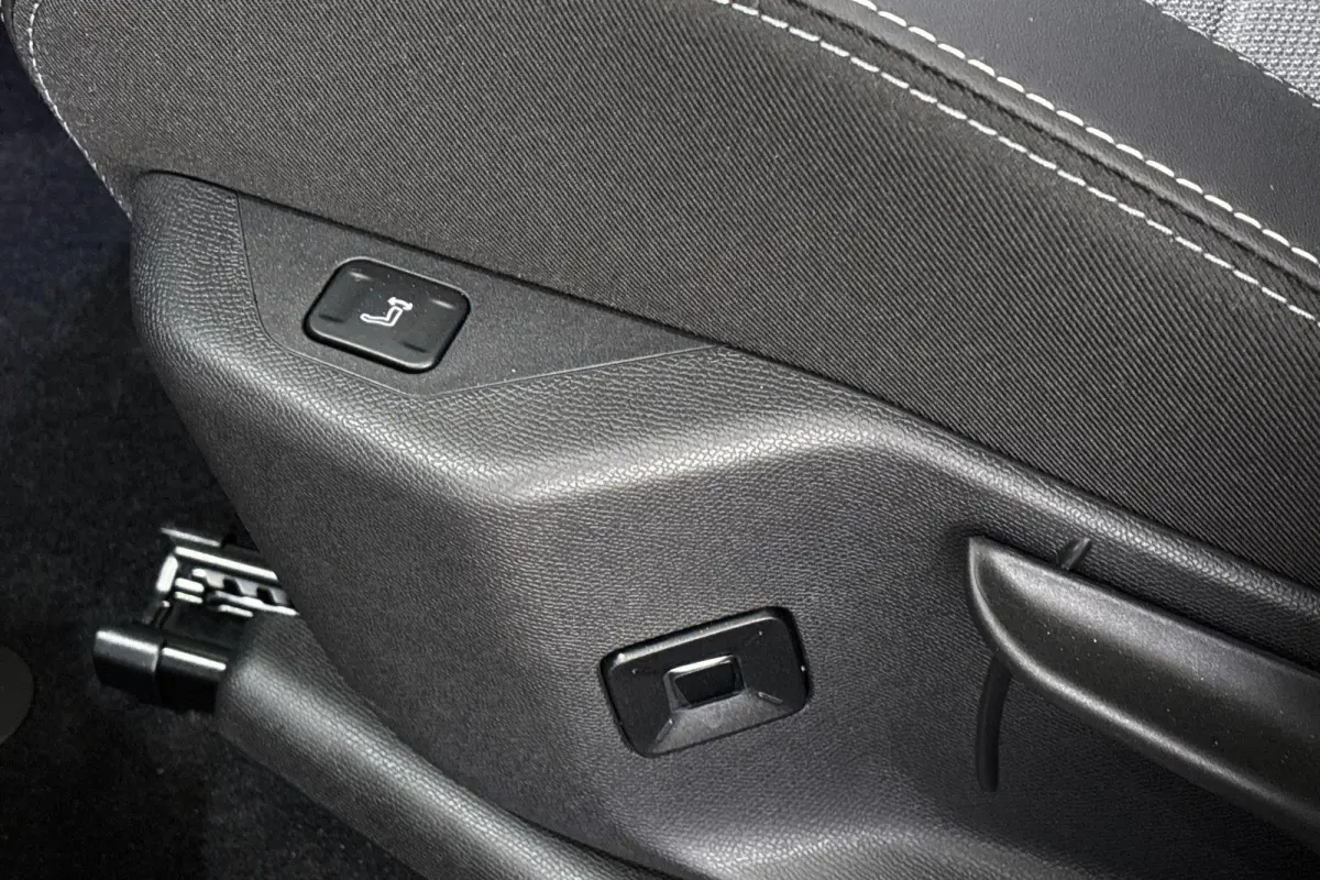 1.6 Turbo Plug-in-Hybrid GS Panoramadak / 360 Camera / 2+6 Jaar garantie