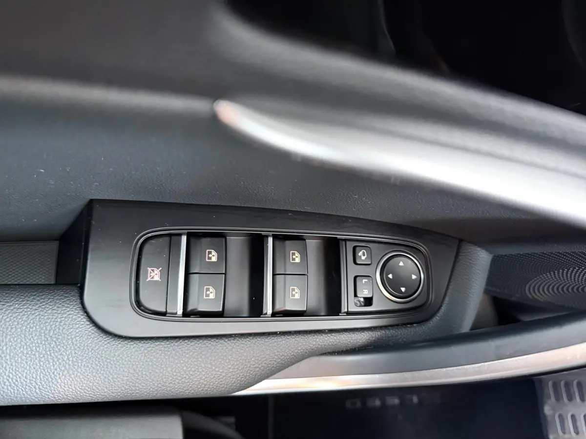 1.6 GDi PHEV DynamicPlusLine | Adaptieve Cruise | Stoel- & Stuurverwarming | Camera |