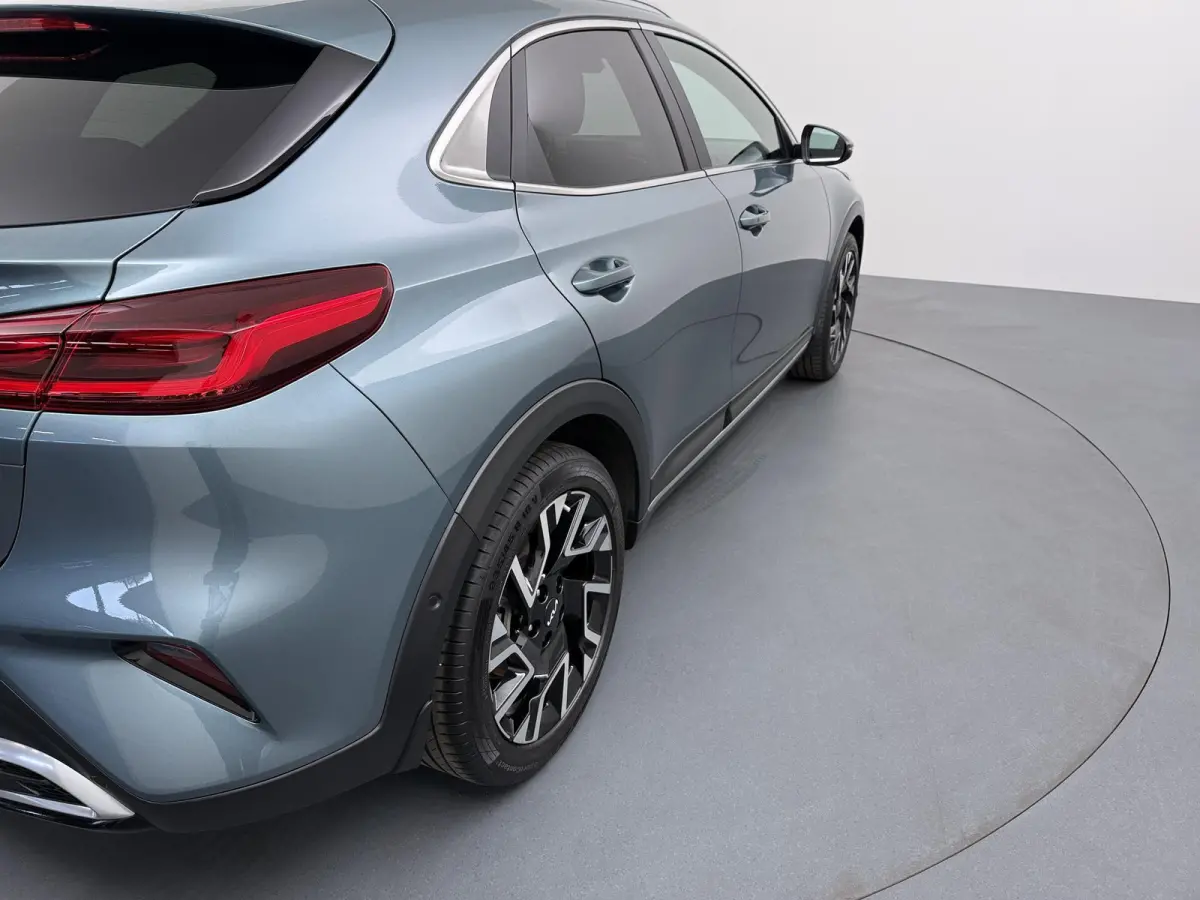 1.6 GDi PHEV DynamicPlusLine | Adaptieve Cruise | Stoel- & Stuurverwarming | Camera |