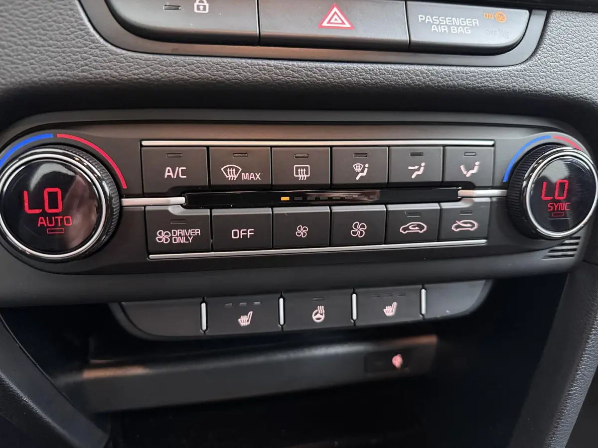1.6 GDi PHEV DynamicPlusLine | Adaptieve Cruise | Stoel- & Stuurverwarming | Camera |