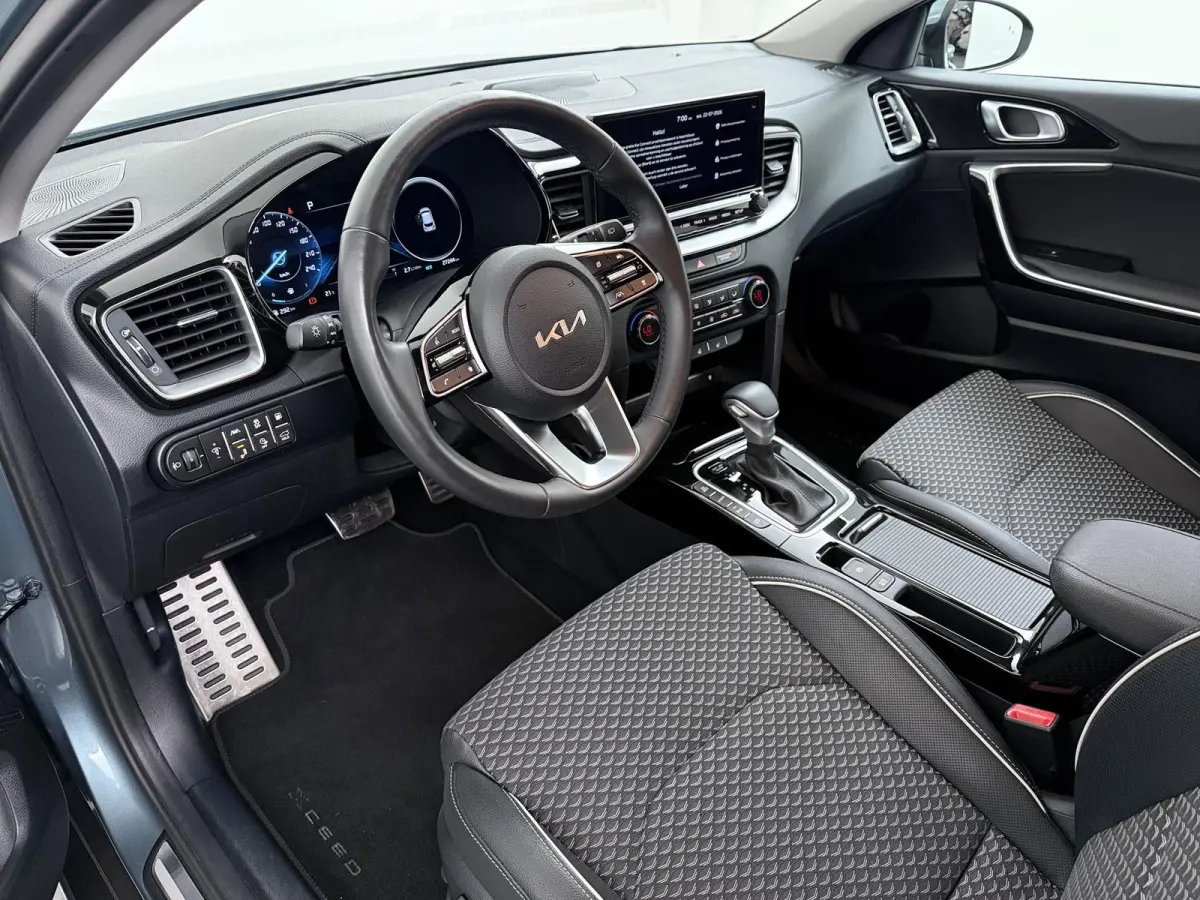 1.6 GDi PHEV DynamicPlusLine | Adaptieve Cruise | Stoel- & Stuurverwarming | Camera |