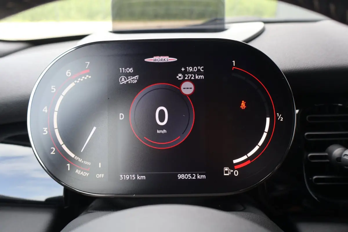 2.0 231pk John Works JCW VOL! HUD l H/K l SCHAALSTOELEN l CAMERA l KEYLESS l ADAPT.CRUISE l CARPLAY l SFEER