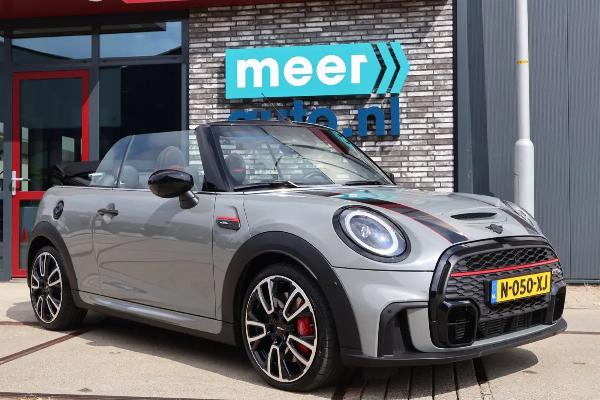 2.0 231pk John Works JCW VOL! HUD l H/K l SCHAALSTOELEN l CAMERA l KEYLESS l ADAPT.CRUISE l CARPLAY l SFEER